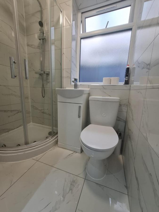 Hotel Mile End- Prime Location Londra Esterno foto