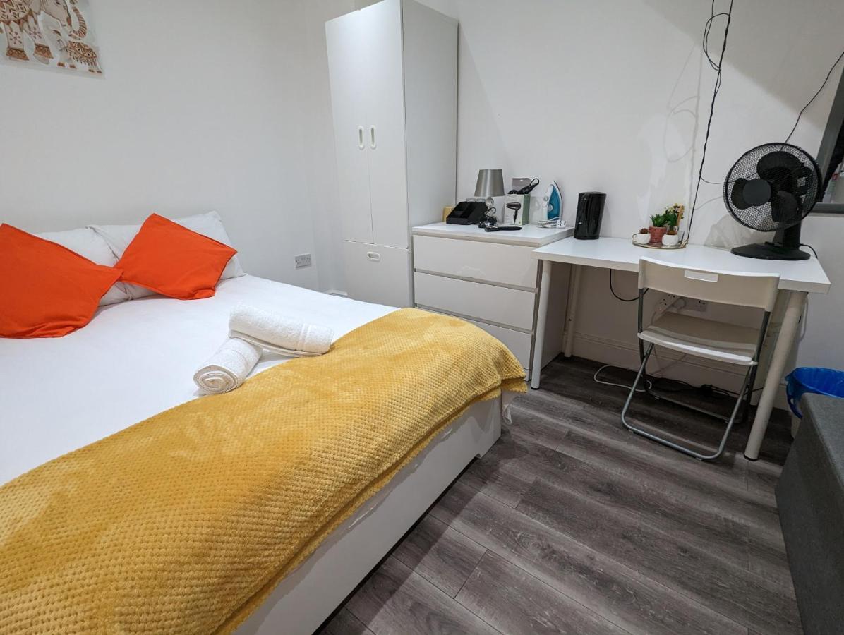 Hotel Mile End- Prime Location Londra Esterno foto
