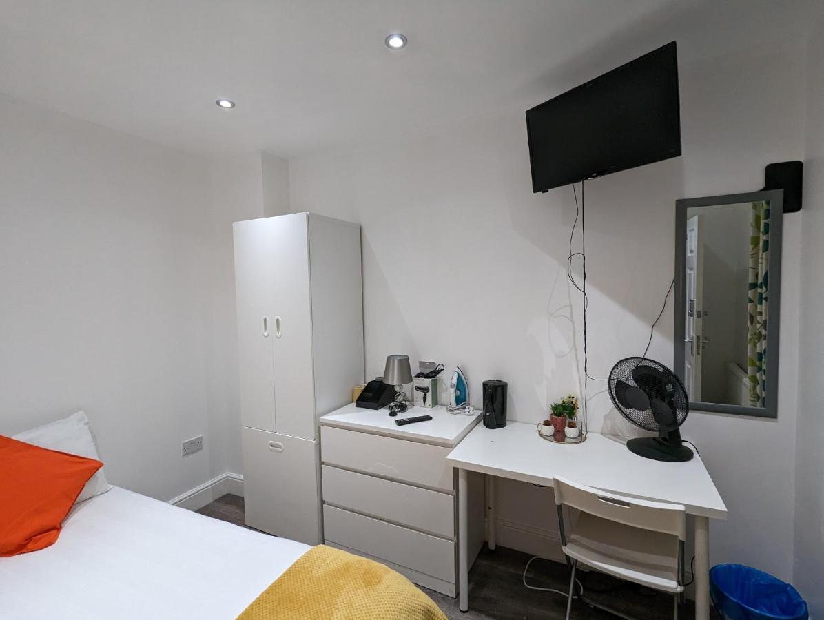 Hotel Mile End- Prime Location Londra Esterno foto