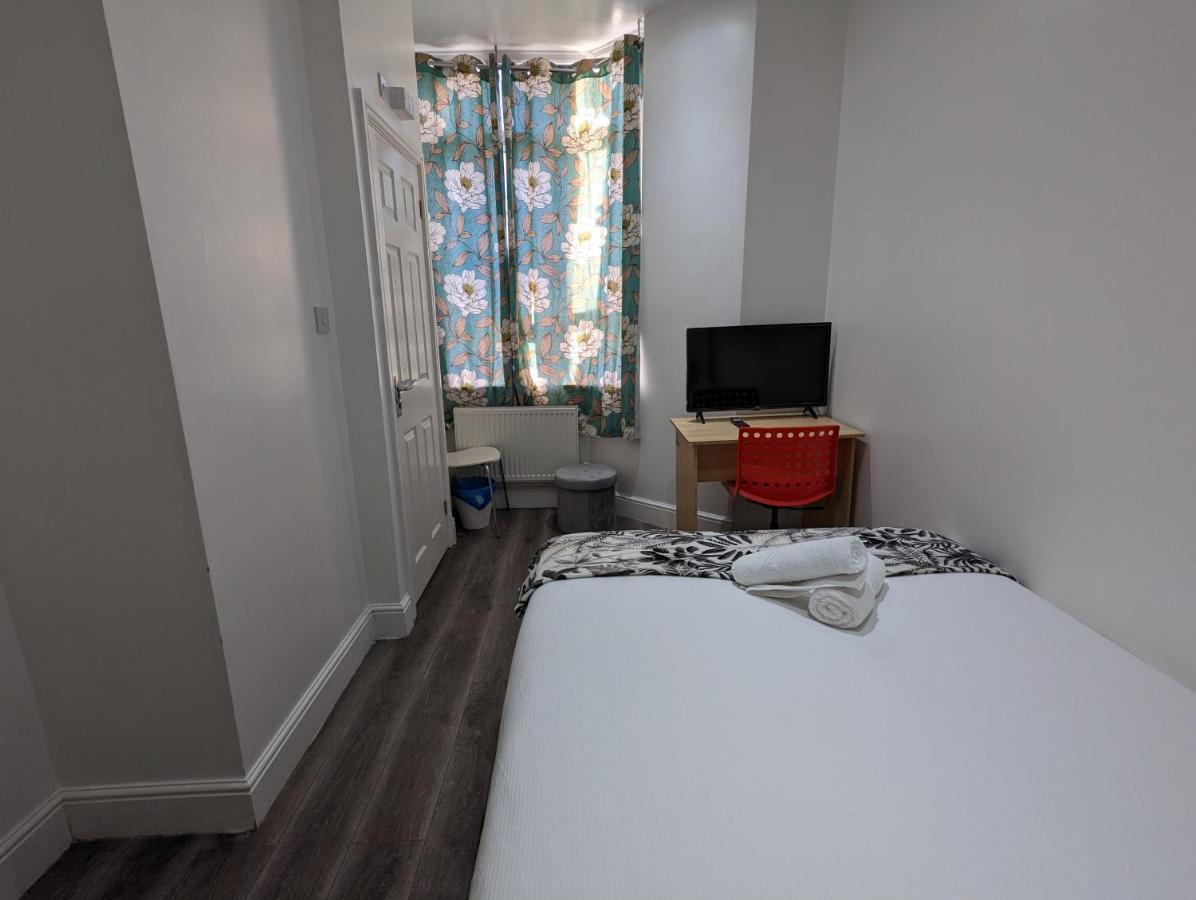 Hotel Mile End- Prime Location Londra Esterno foto